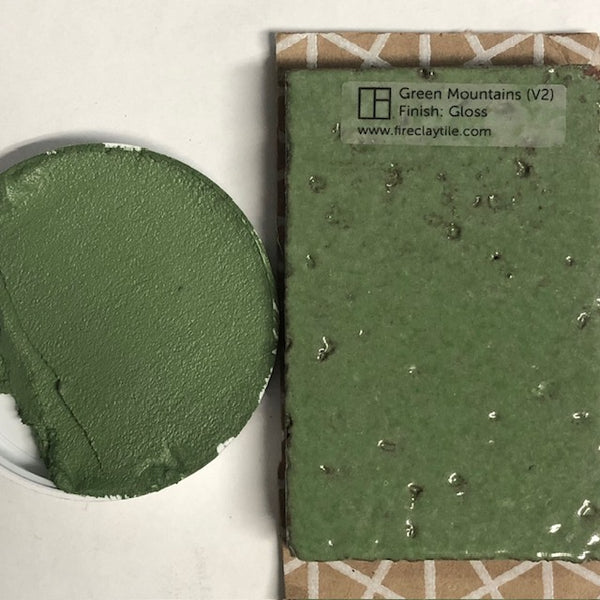 XT Custom matched to Fireclay Green Mountains in Sanded Tile Grout