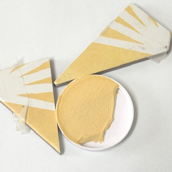 XC Custom matches Eclipse Ray Yellow tile in Unsanded Tile Grout